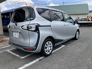 TOYOTA SIENTA 2018