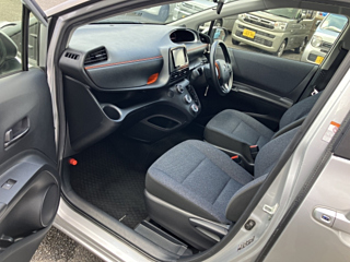 TOYOTA SIENTA 2018
