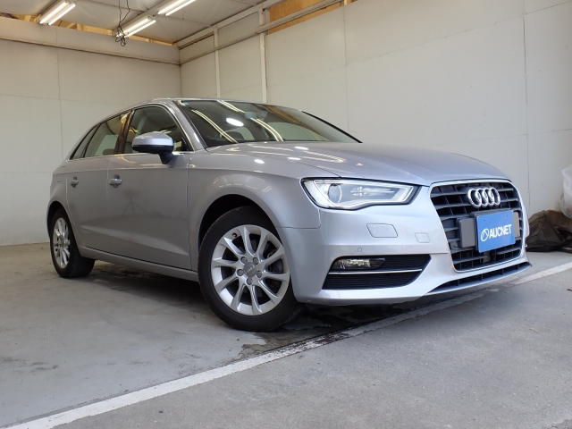 AUDI A3 2016