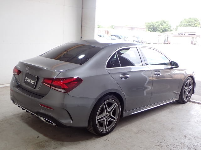 MERCEDES BENZ A CLASS 2020