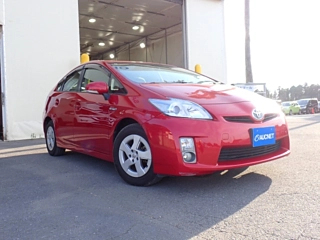 TOYOTA PRIUS 2011