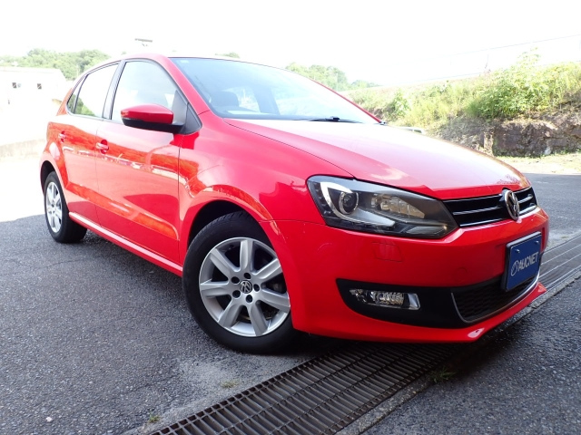 VOLKSWAGEN POLO 2014