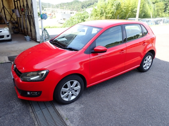 VOLKSWAGEN POLO 2014