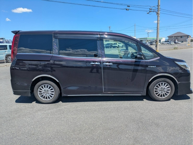 TOYOTA ESQUIRE 2014