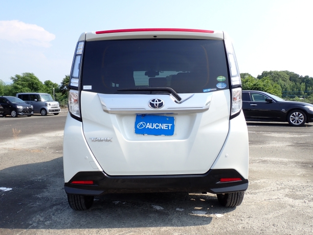 TOYOTA TANK 2017
