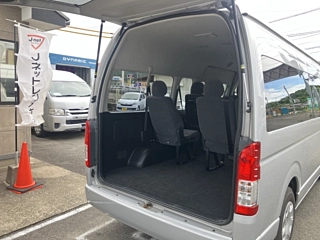 TOYOTA HIACE 2017
