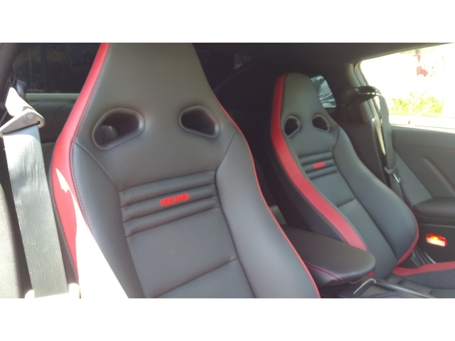 NISSAN GT-R 2024