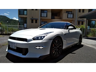NISSAN GT-R 2024