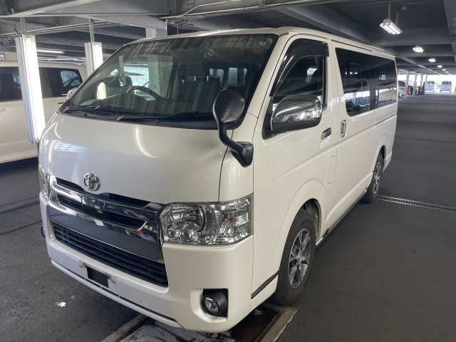 TOYOTA REGIUS ACE VAN 2018