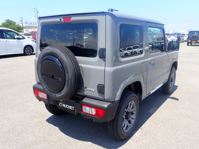 SUZUKI JIMNY 2025