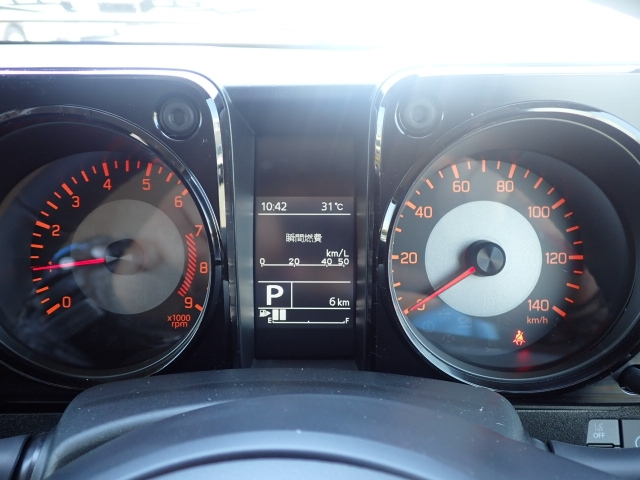 SUZUKI JIMNY 2025