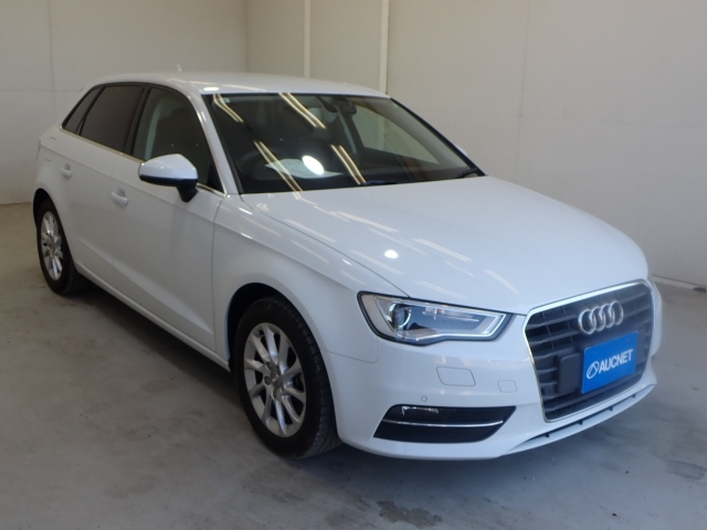 AUDI A3 2015