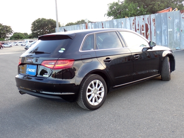 AUDI A3 2016