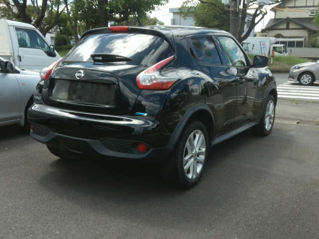 NISSAN JUKE 2015