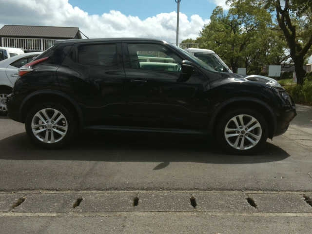 NISSAN JUKE 2015
