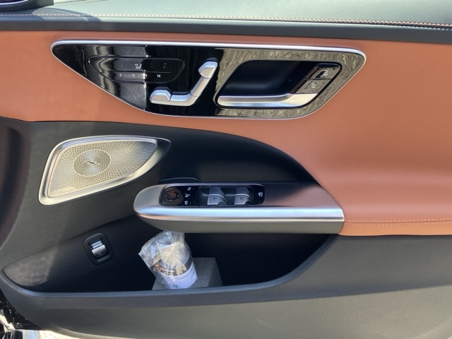 MERCEDES BENZ C CLASS 2022