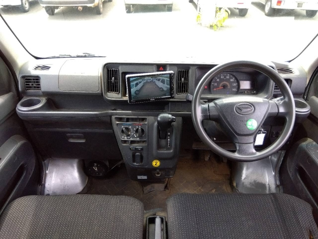 DAIHATSU HIJET VAN 2019