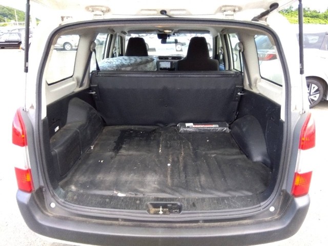 TOYOTA PROBOX 2019