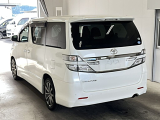TOYOTA VELLFIRE 2012