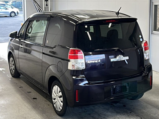 TOYOTA SPADE 2015