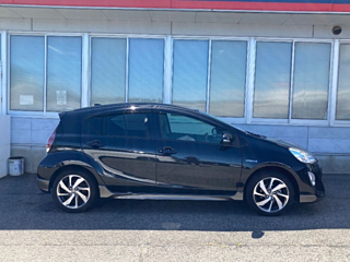 TOYOTA AQUA 2015