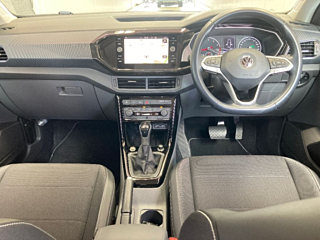 VOLKSWAGEN T-CROSS 2020