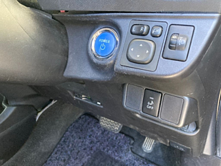 TOYOTA AQUA 2015