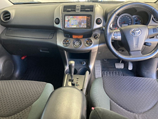 TOYOTA VANGUARD 2010