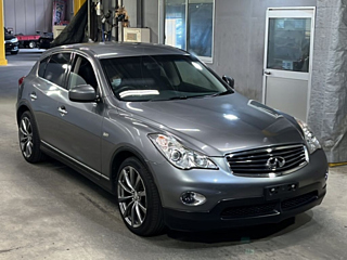 NISSAN SKYLINE CROSSOVER 2011