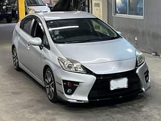 TOYOTA PRIUS 2013