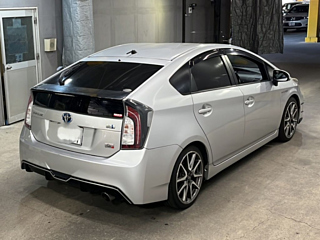TOYOTA PRIUS 2013