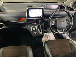 TOYOTA SIENTA 2019