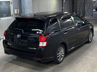 TOYOTA COROLLA FIELDER 2013
