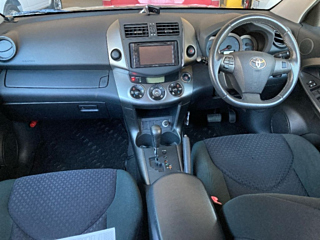 TOYOTA VANGUARD 2010