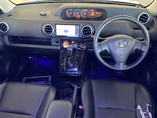 TOYOTA COROLLA RUMION 2012