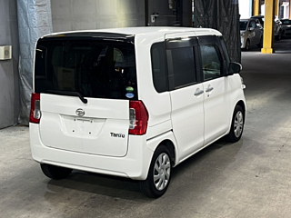 DAIHATSU TANTO 2018