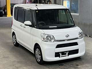 DAIHATSU TANTO 2018