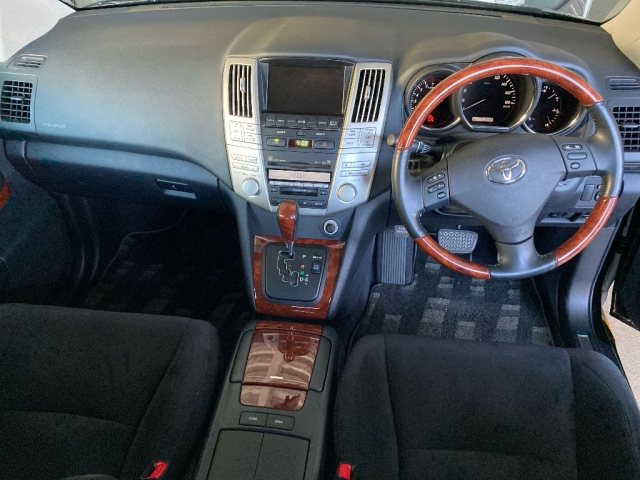 TOYOTA HARRIER 2012