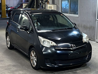 TOYOTA RACTIS 2014