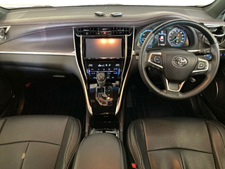 TOYOTA HARRIER 2015