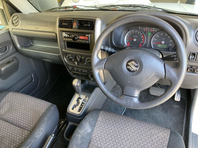 SUZUKI JIMNY 2012