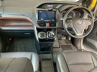 TOYOTA ESQUIRE 2016
