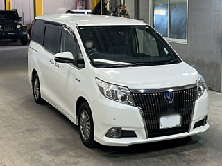 TOYOTA ESQUIRE 2016