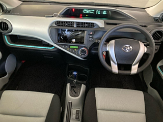 TOYOTA AQUA 2012