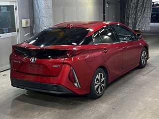 TOYOTA PRIUS PHV 2017