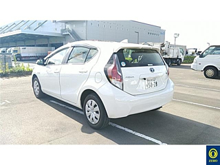 TOYOTA AQUA 2016