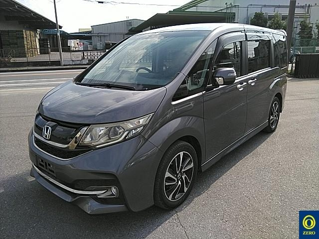HONDA STEP WAGON 2016