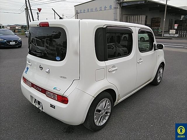 NISSAN CUBE 2012