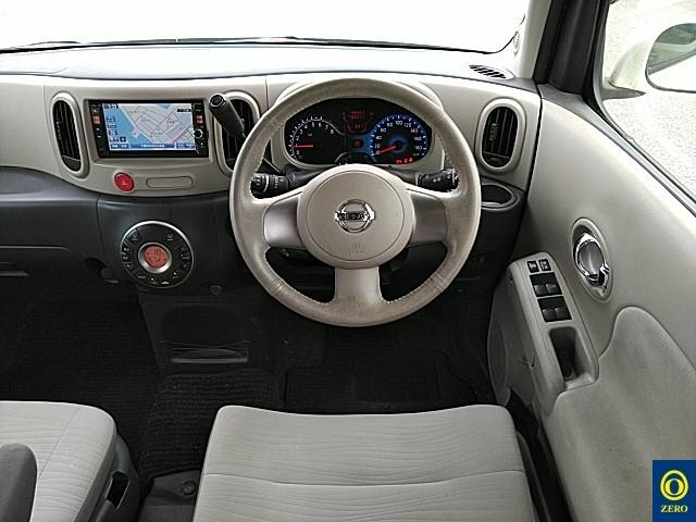 NISSAN CUBE 2012