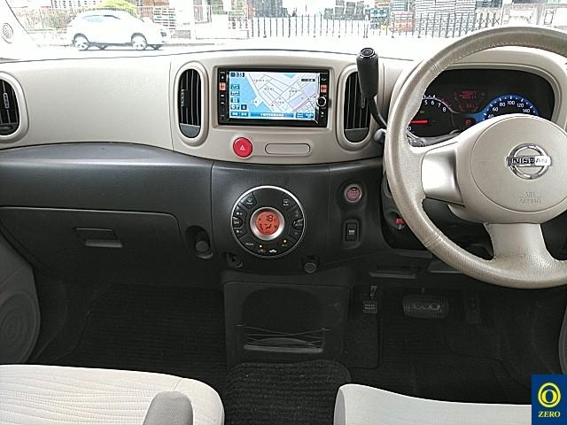 NISSAN CUBE 2012